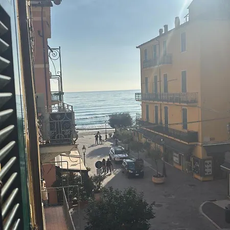 Piccolo Paradiso